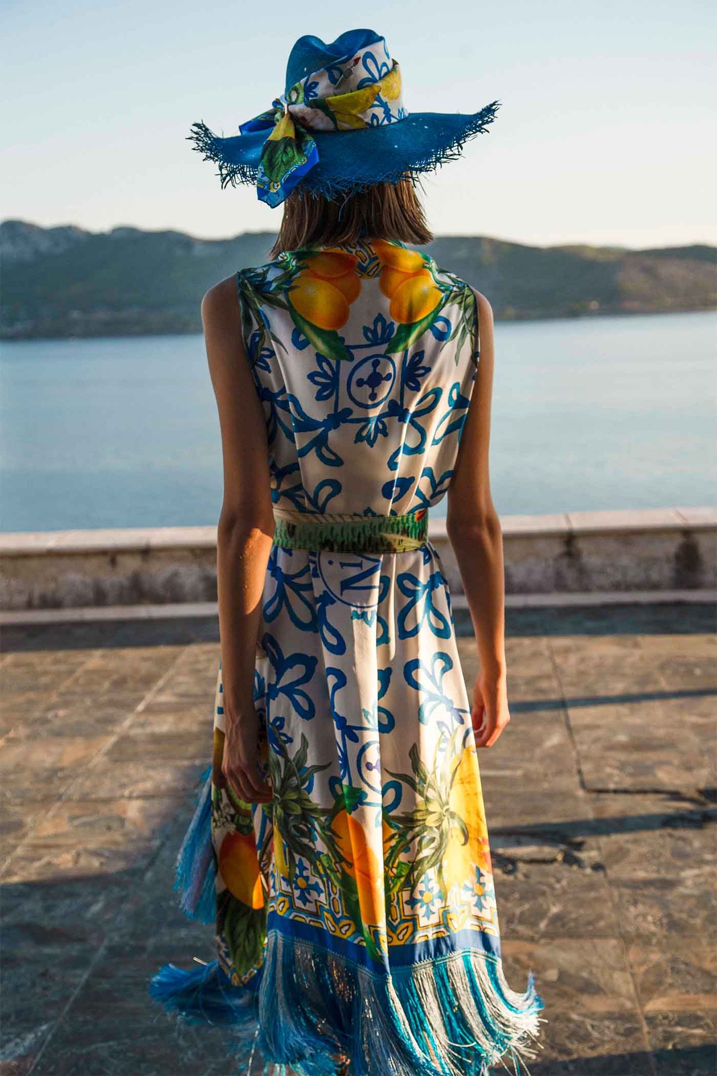 SICILIAN HAT MODEL
