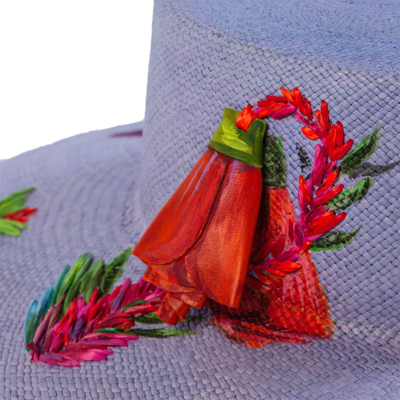 LEATHER TULIPS HAT DETAIL