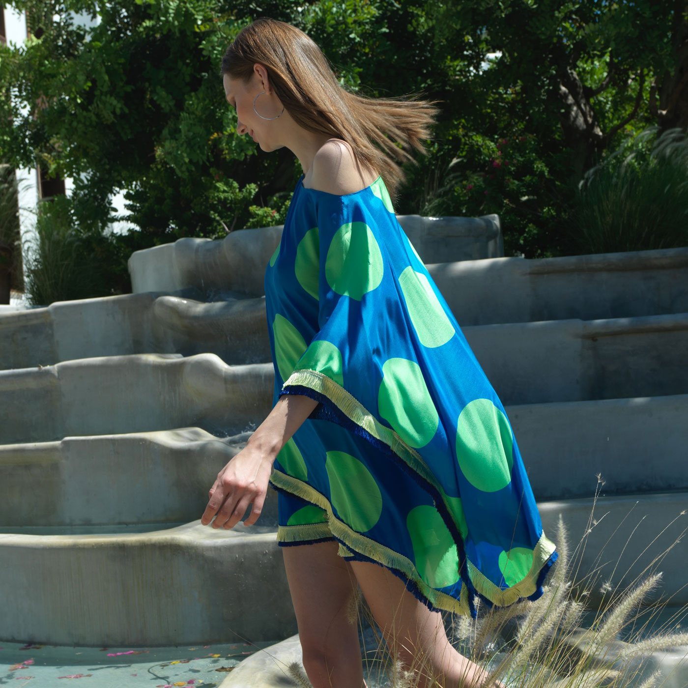 SPOT-AT-THE-SEA-60’s-PONCHO-SIDE.jpg