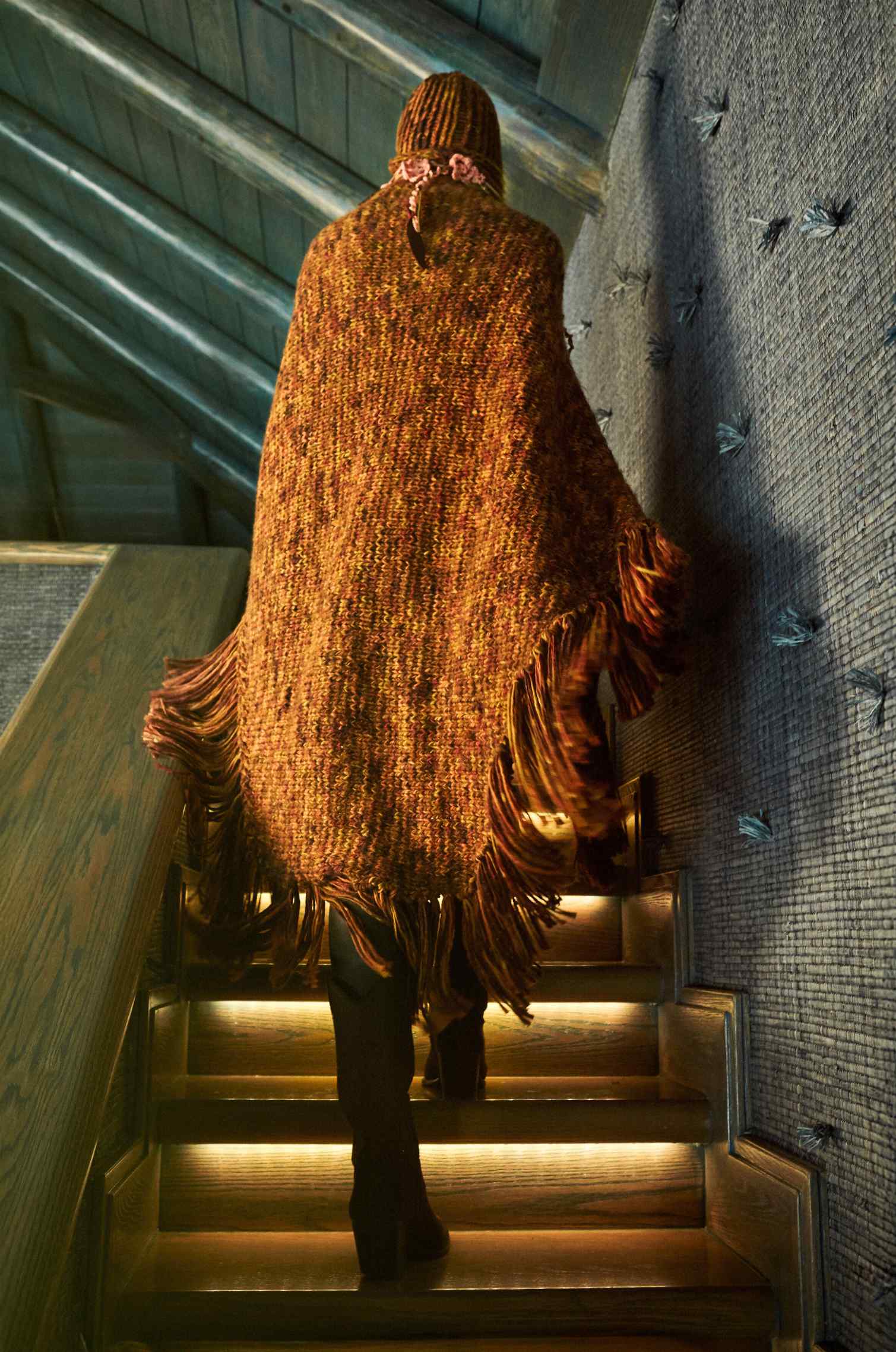 Handknitted Rust–Mauve Shawl