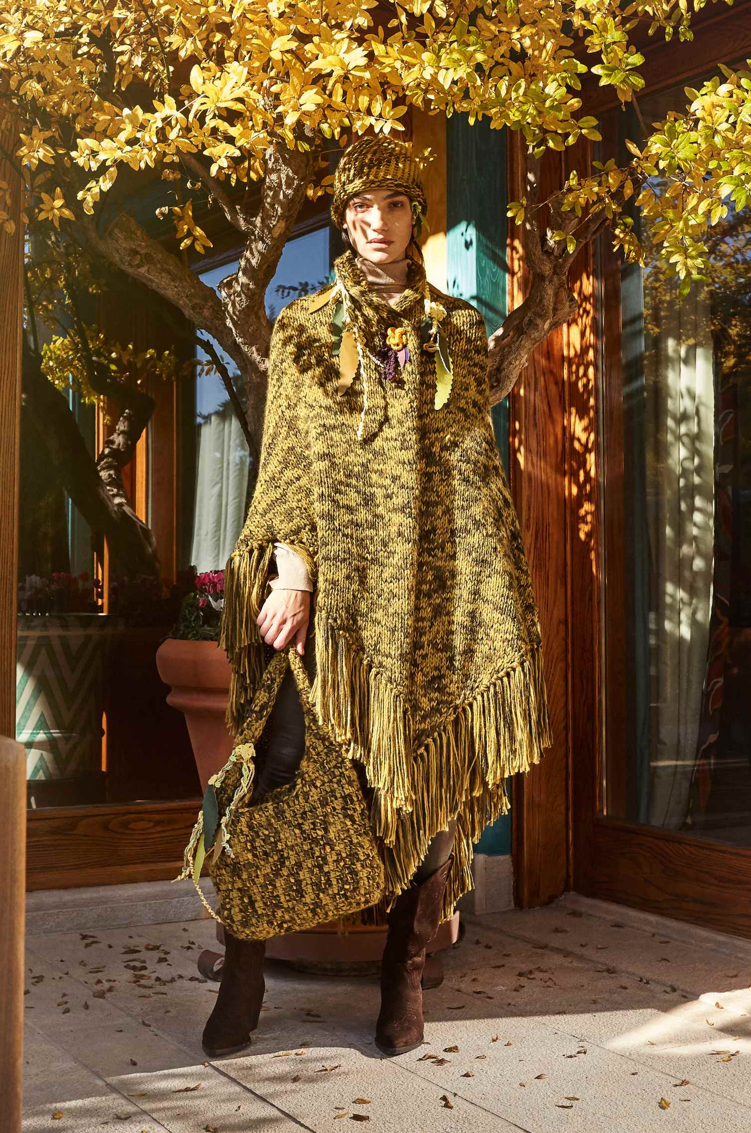 Handknitted Smoke Gray  Shawl