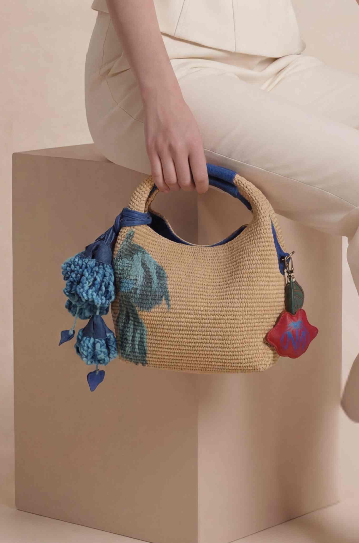 Bellflower Drops Bag Blue