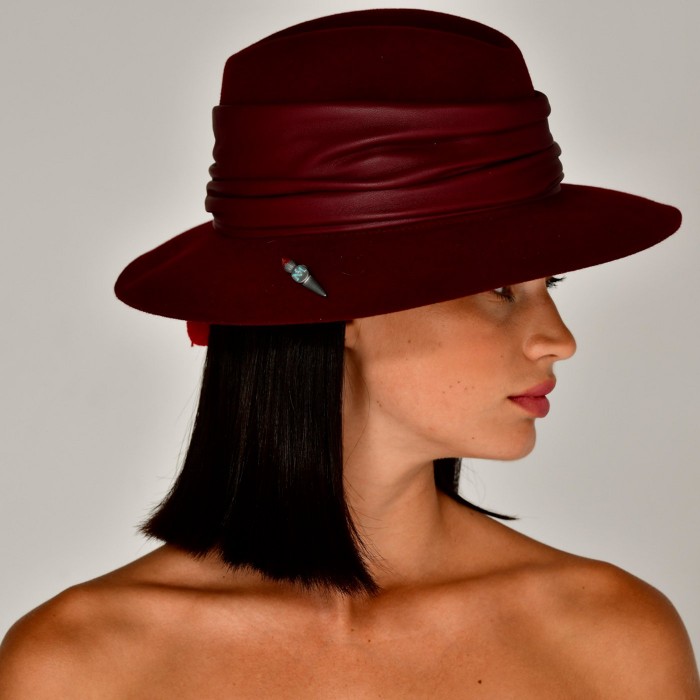 CLASSIC UNI BURGUNDY HAT