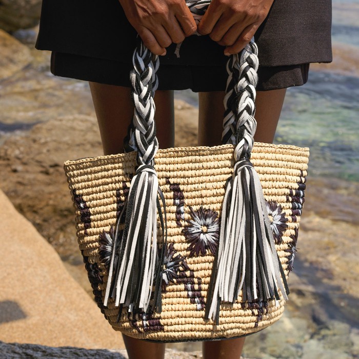 STRIPES OF TRIO CROCHET PANAMA BAG