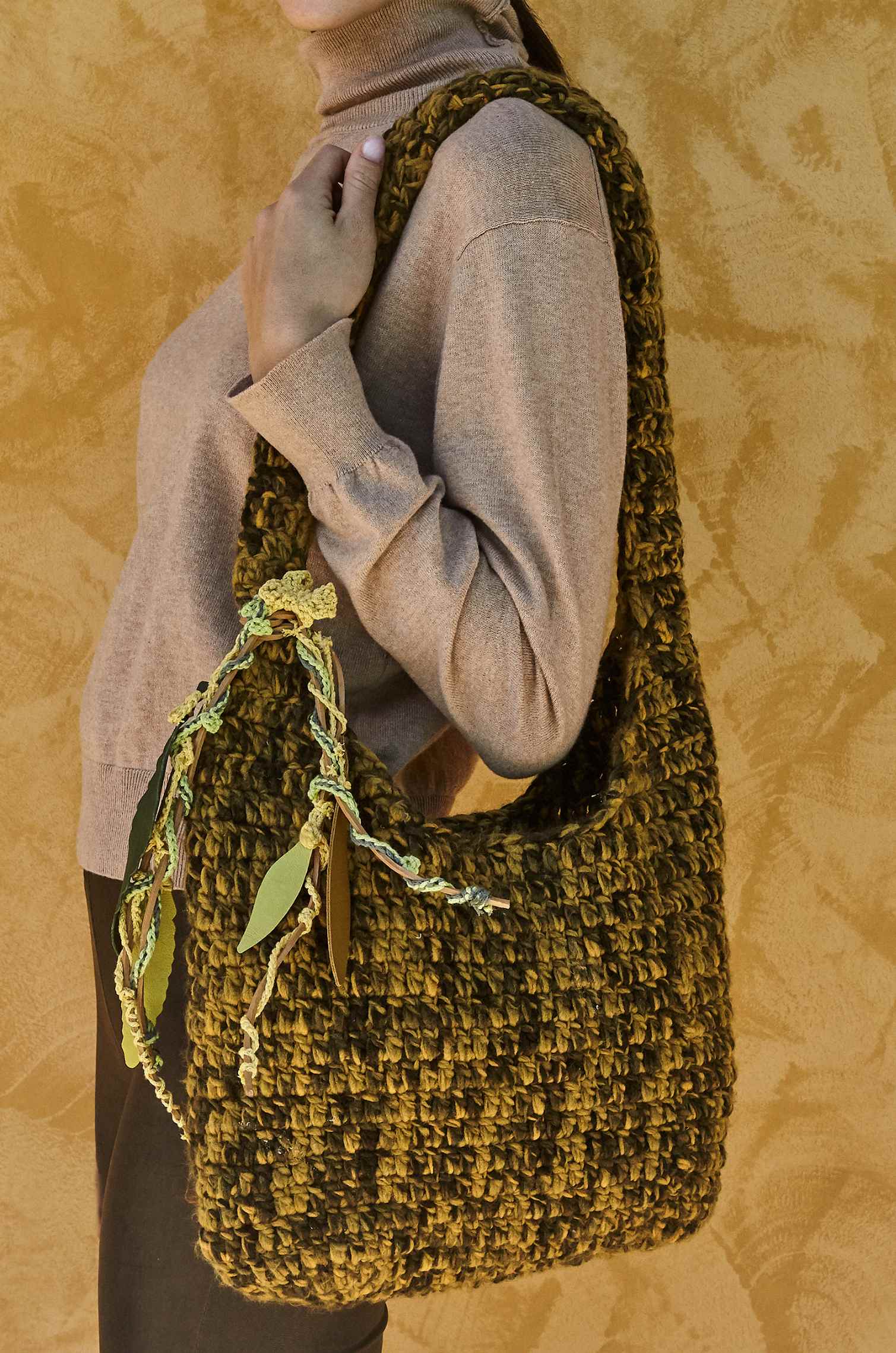 Handknitted Smoke Gray Bag