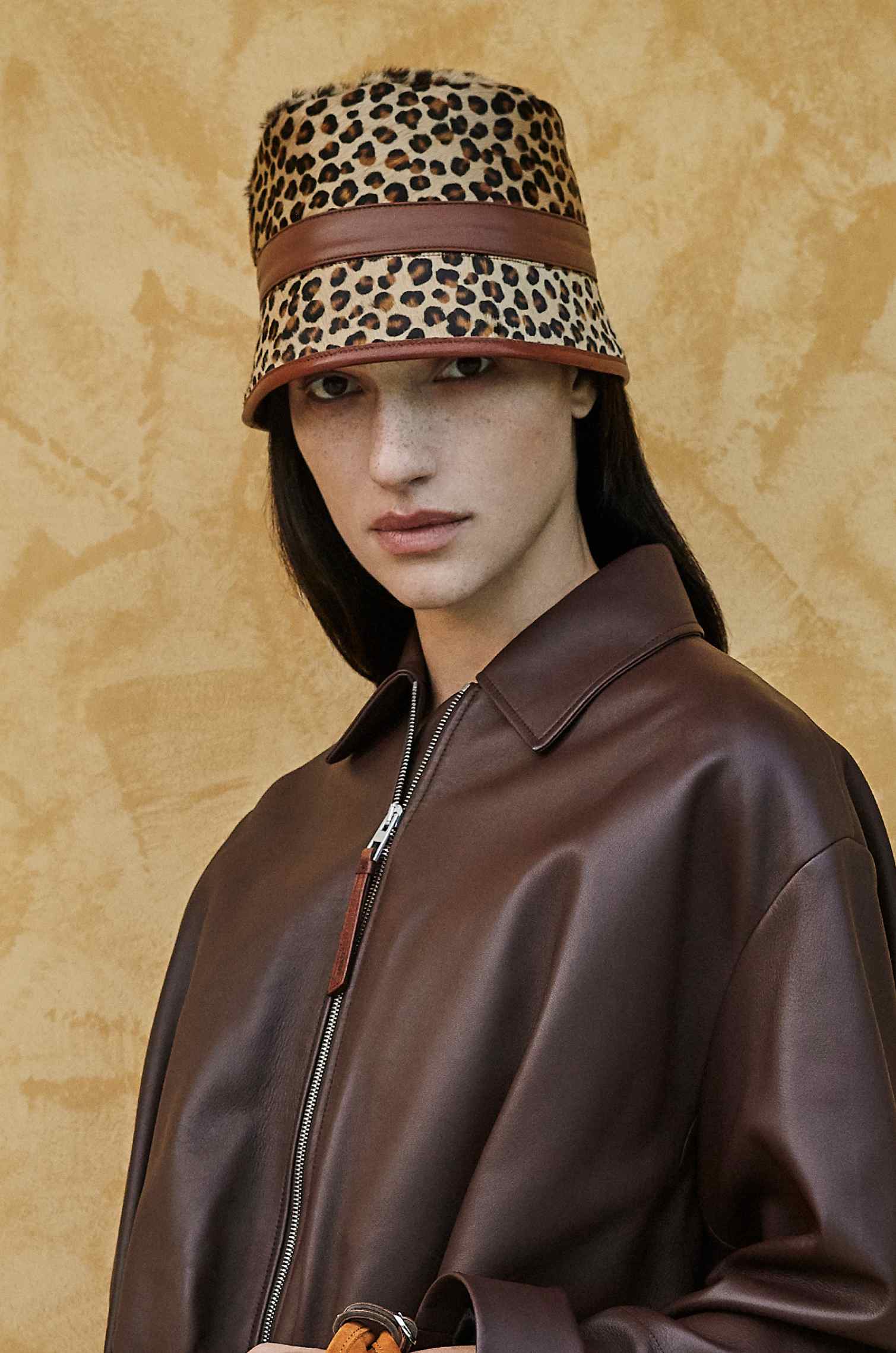 Bucket Calfskin Leopard Hat